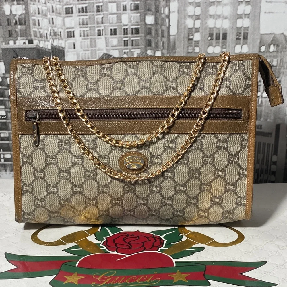 Authentic Rare Gucci Plus GG Monogram Clutch - Picture 3 of 15